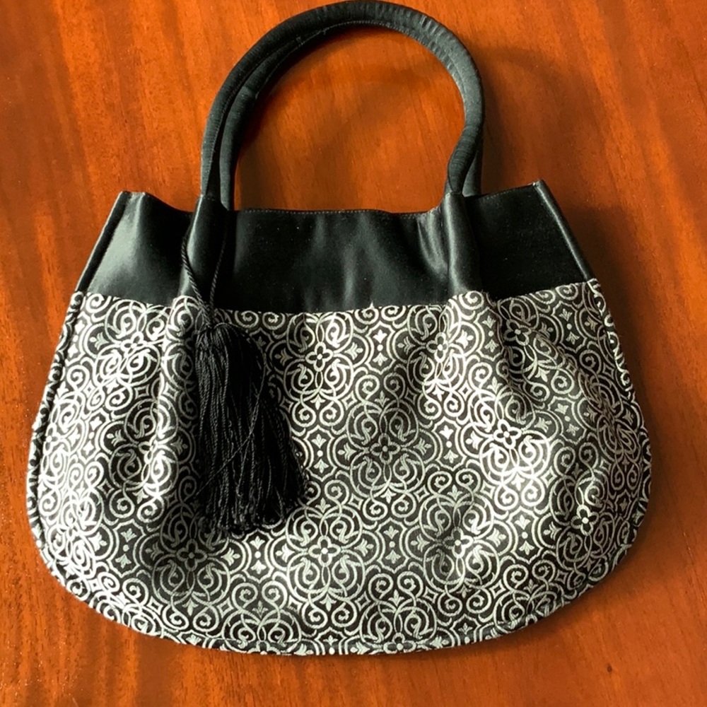 Black and Silver Satin Evening Clutch Formal Cocktail Bag With Black Tassel